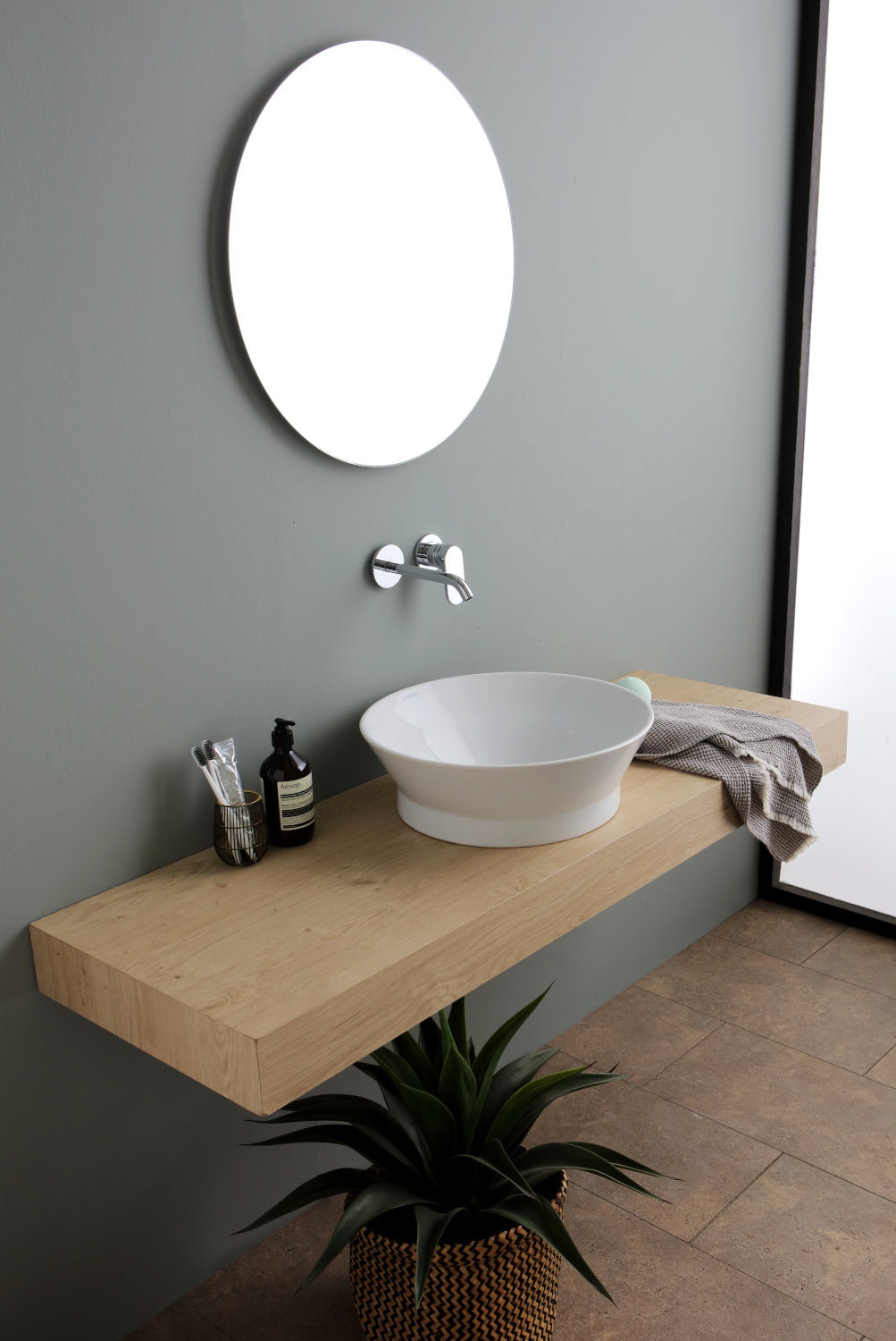 DISCO: Il Lavabo Made in Italy Pensato per i Piccoli Spazi
