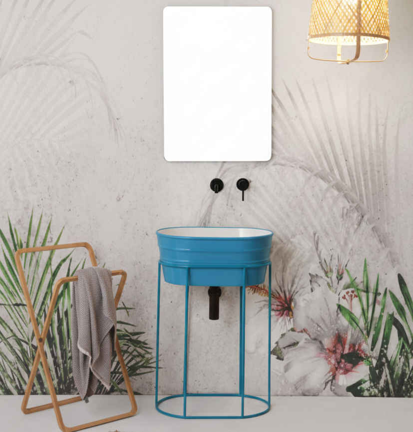scenografica lavabo Tinozza Ciano su struttura in metallo Ciano