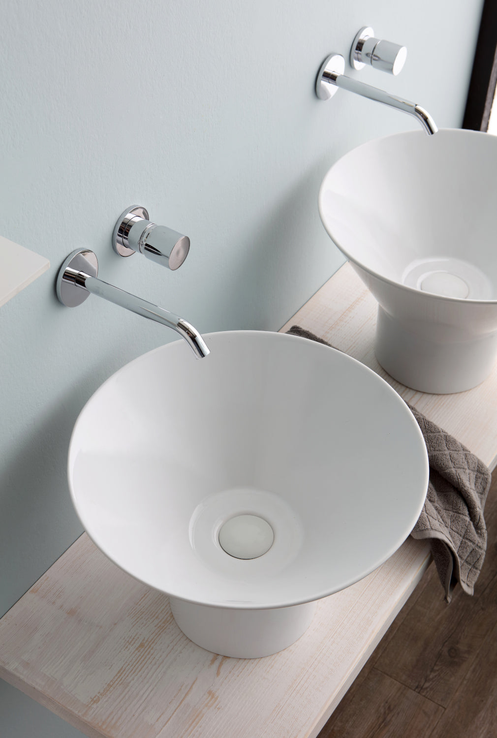 Lavabo Tondo Appoggio/Sospeso cm 42 Megafono