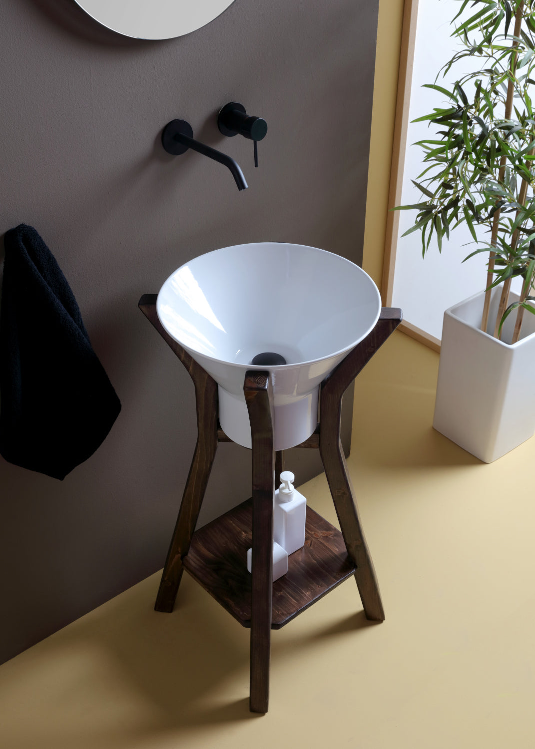 lavabo Megafono bianco su struttura in legno abete invecchiato 