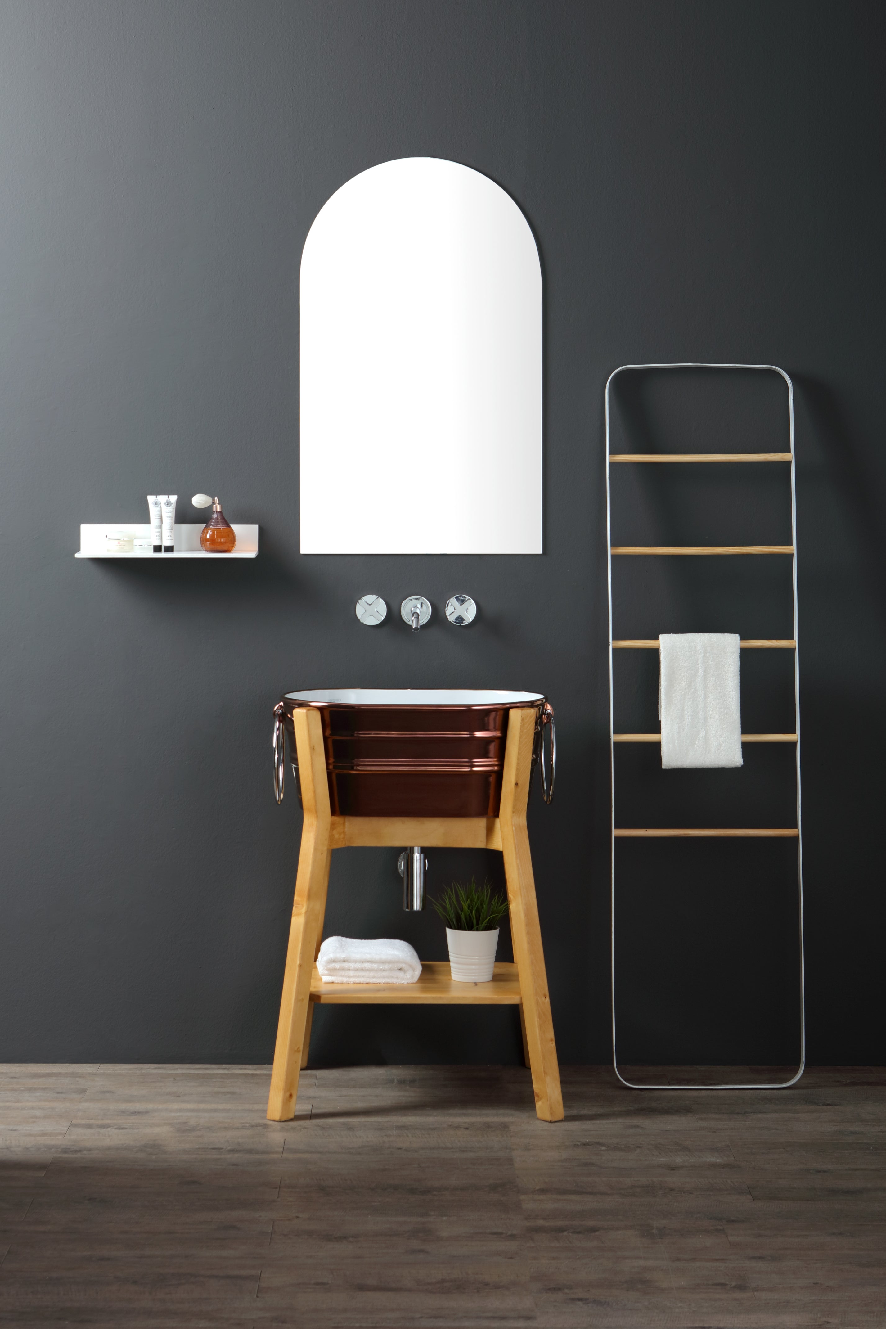 HIGH FLOOR WOODEN TUB FRAME